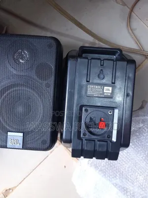 JBL Plastic Wall Mounted Speaker 4 Inches