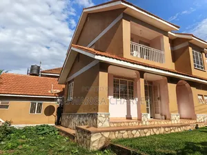 5bdrm Duplex in Fs Properties Ltd, Nakawa for rent