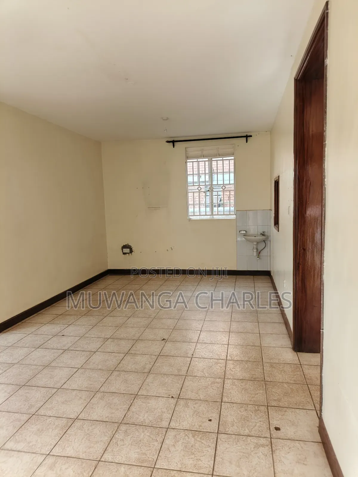 5bdrm Duplex in Fs Properties Ltd, Nakawa for rent