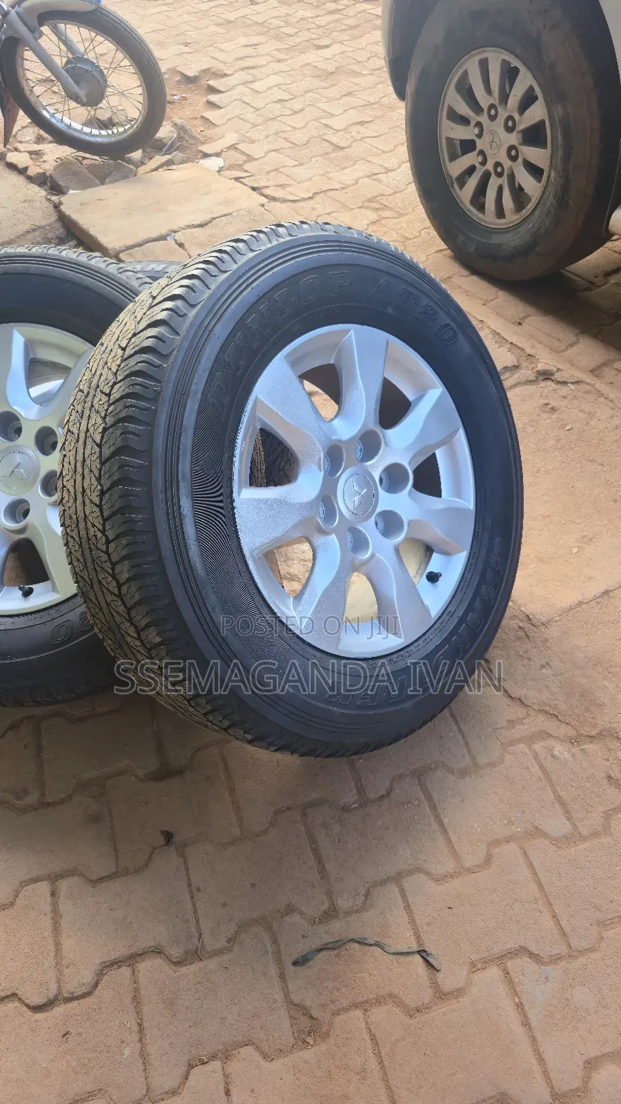 Misubish Pajero Tyres and Rims Size 17(Swapping Is Allowed)