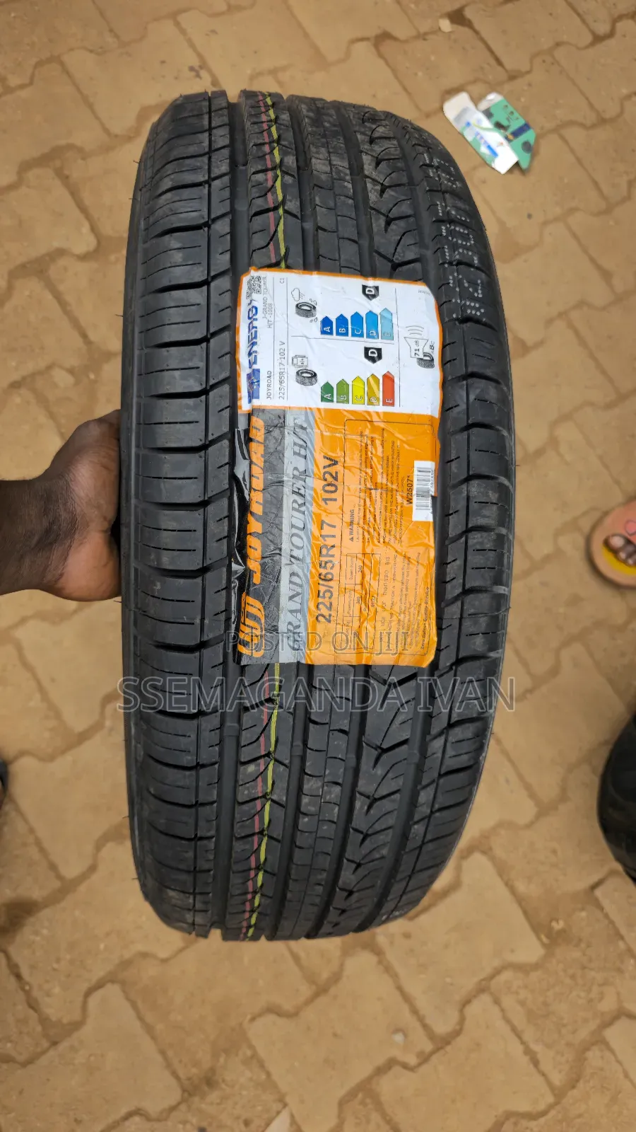225/65r17 There U Have Joyroad Tyre for Harrier,Vanguard, Alphard,