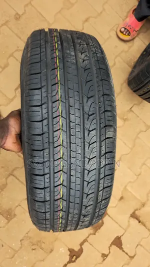 225/65r17 There U Have Joyroad Tyre for Harrier,Vanguard, Alphard,