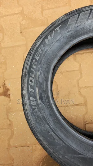 225/65r17 There U Have Joyroad Tyre for Harrier,Vanguard, Alphard,