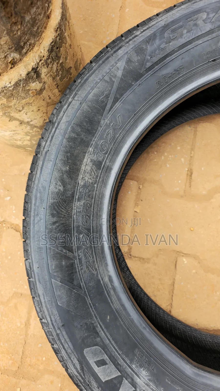 225/65r17 There U Have Joyroad Tyre for Harrier,Vanguard, Alphard,