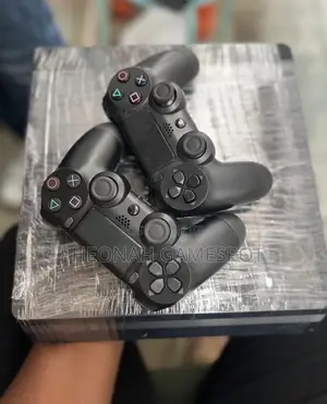 Ps4 Slim, Clean Console, 2 Pads, 15 Loaded Games Inside.