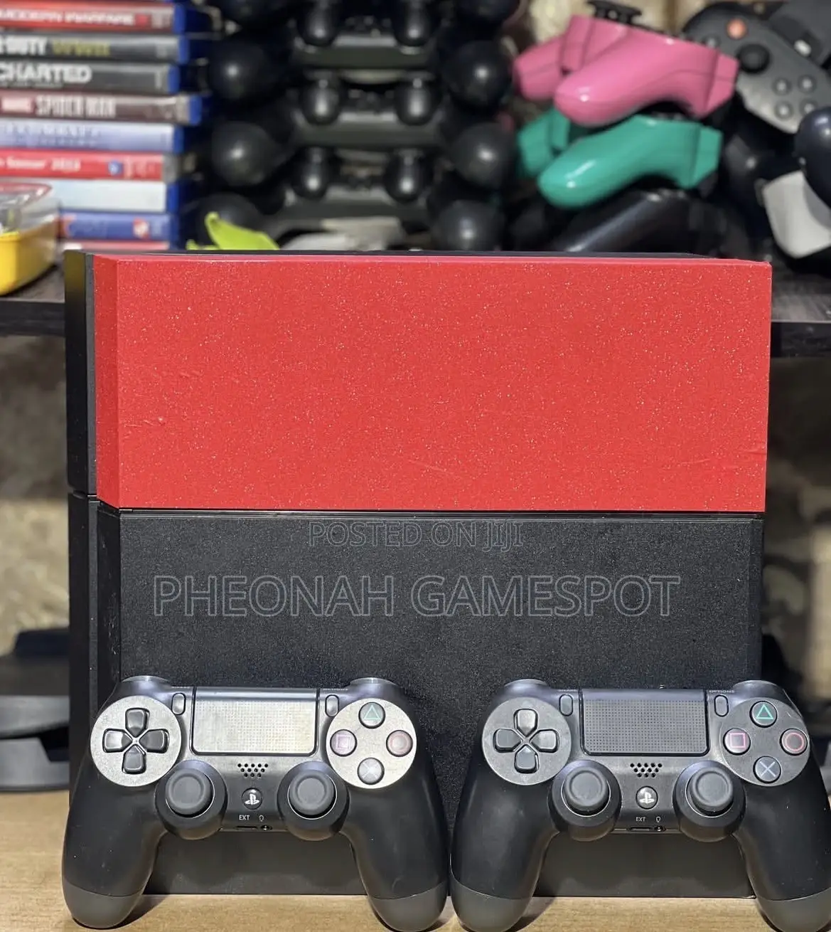 Full Bundle: Chipped Playstation 4, 12 Games 2 Dualshock 4s