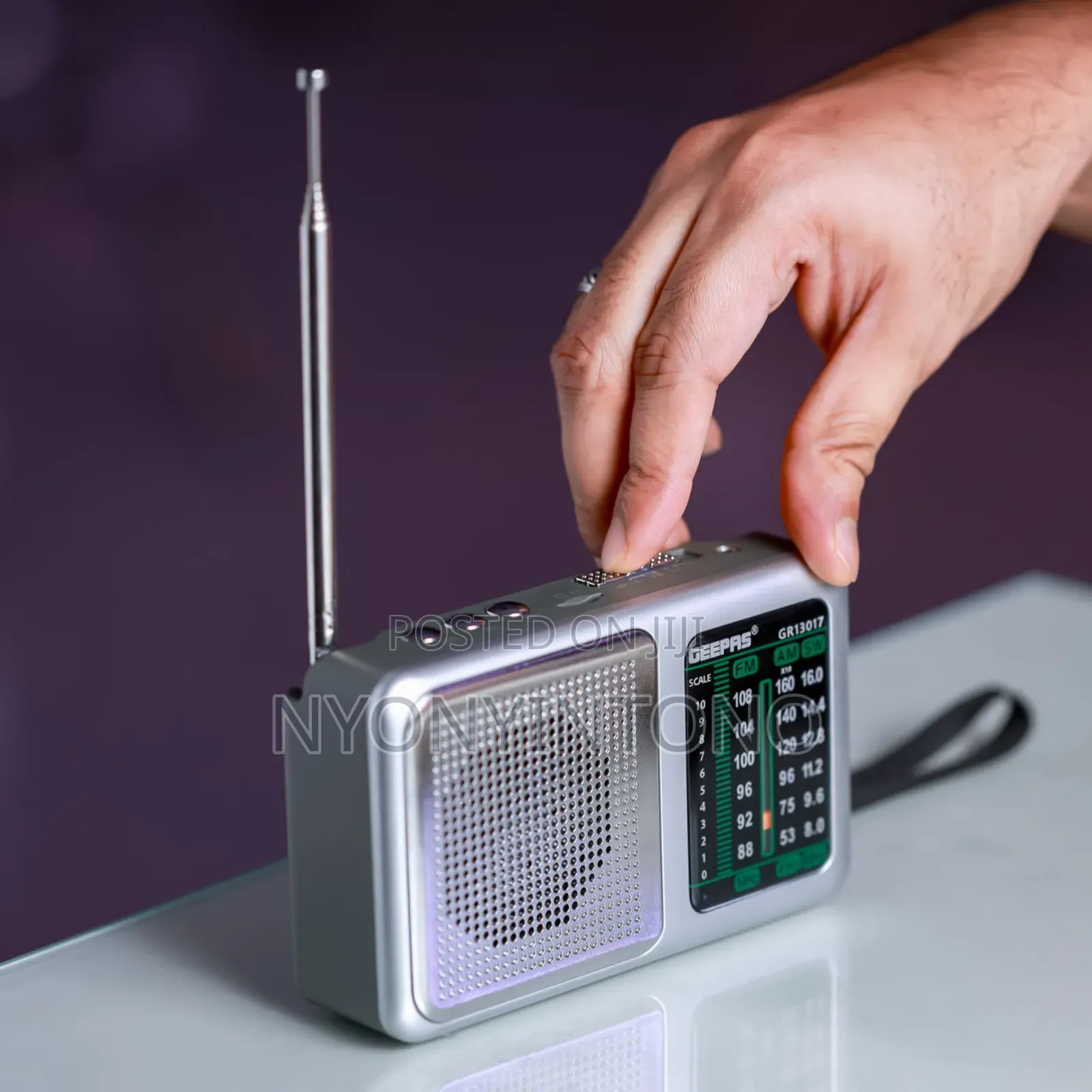 Geepas Silver Rechargeable 3 Band Radio Gr13017