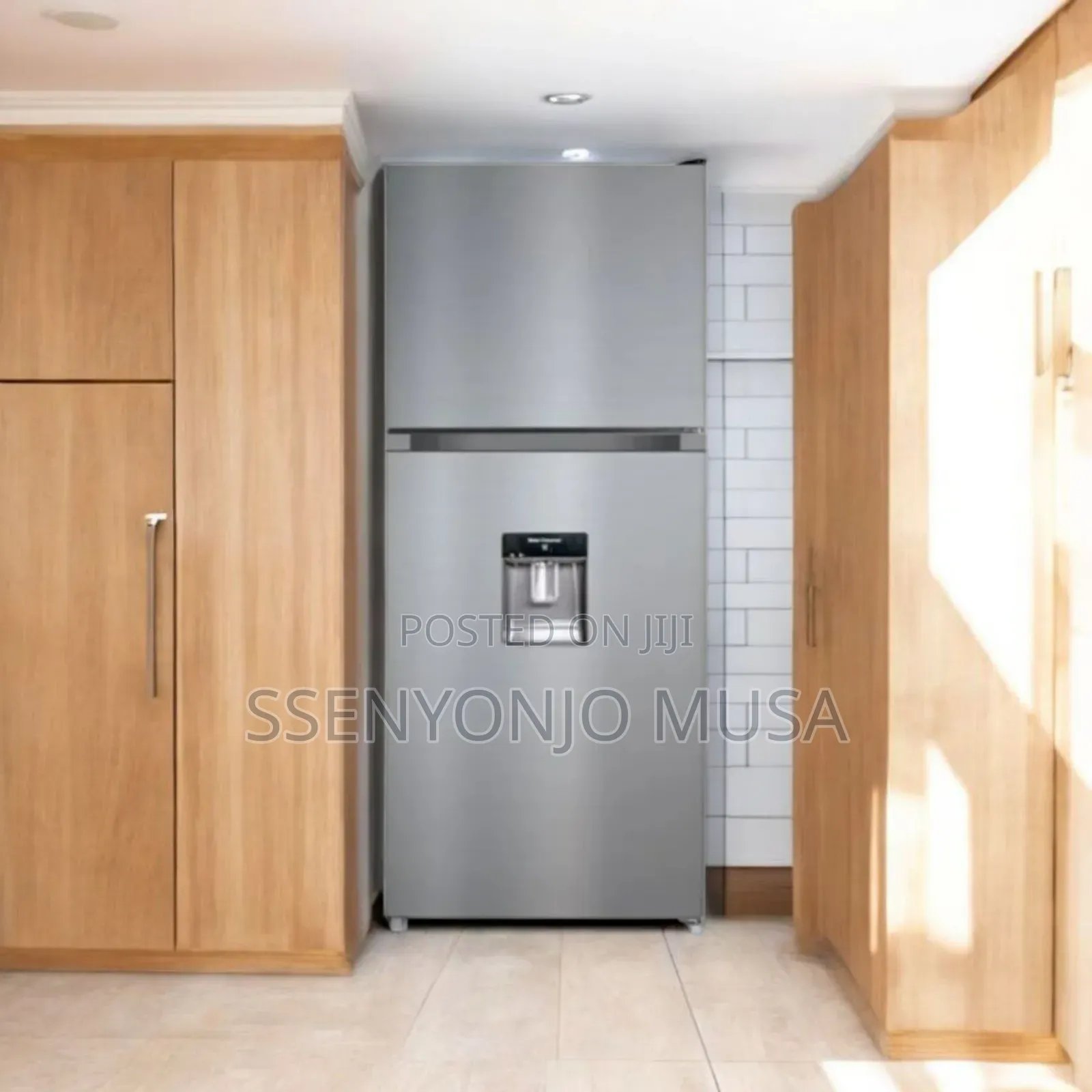 Chiq 270l Double Door Refrigerator – Silver | Water Dispenser.