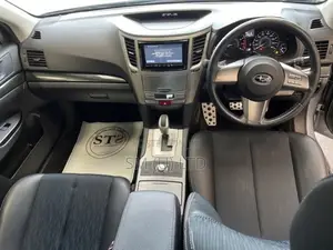 Subaru Legacy 2012 Silver