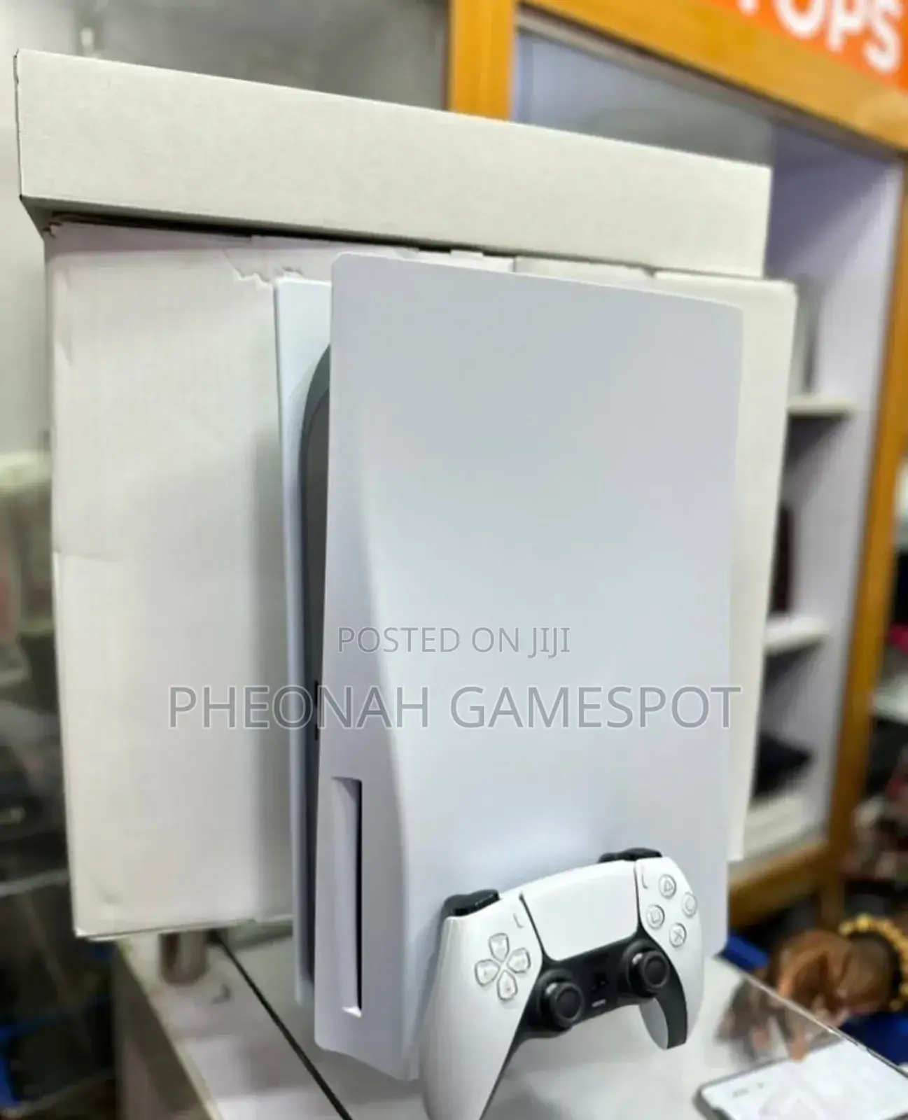 Used Playstation 5 Disc Version | Excellent Shape | 2 Pads + Games