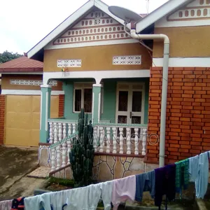 Furnished 2bdrm House in Ssisa for sale