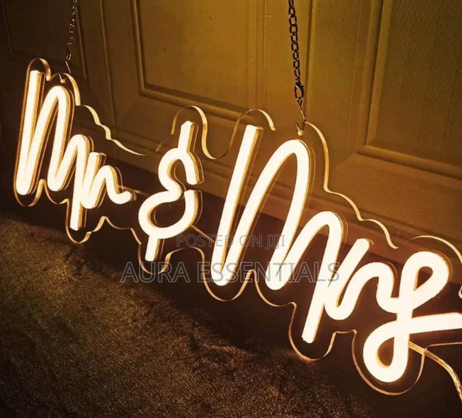 Mr Mrs Neon Sign