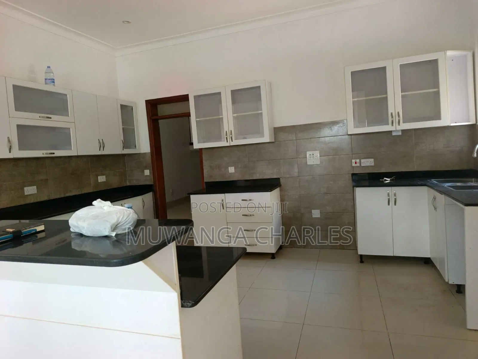 4bdrm Bungalow in Fs Properties Ltd, Nakawa for sale