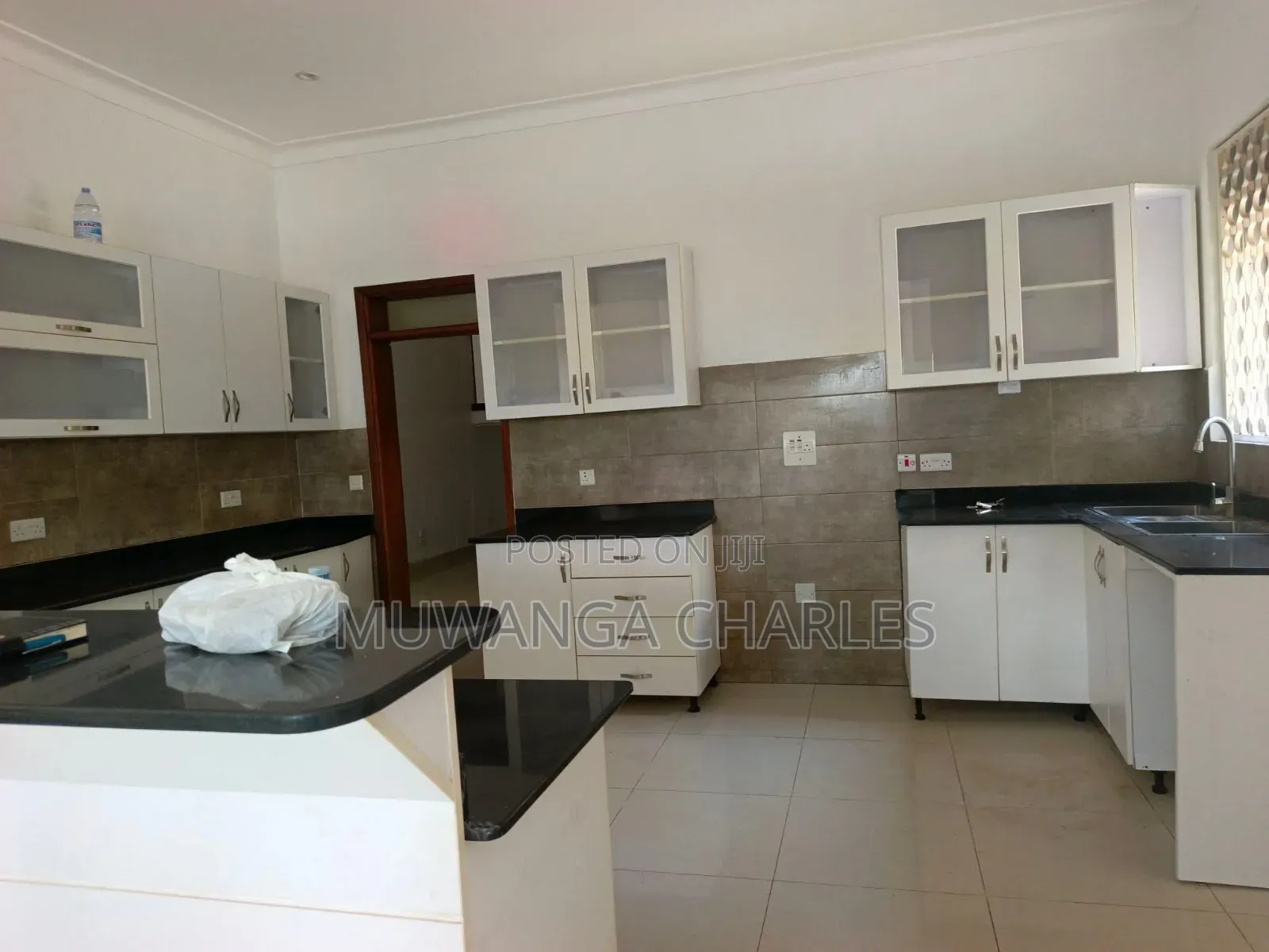 4bdrm Bungalow in Fs Properties Ltd, Nakawa for sale