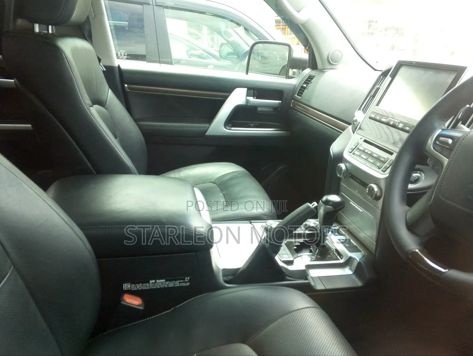 Toyota Land Cruiser 2020 Blue