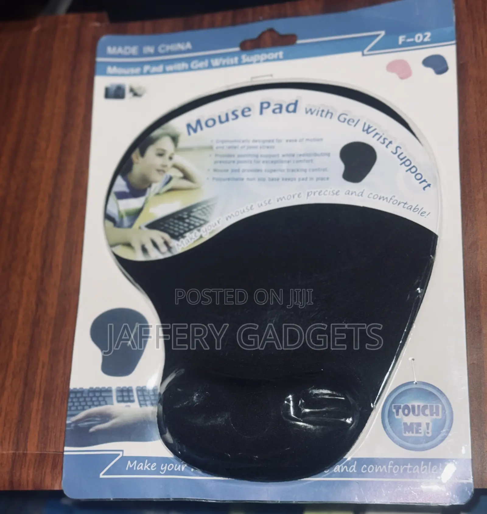 Mouse Pad With Wrist Support