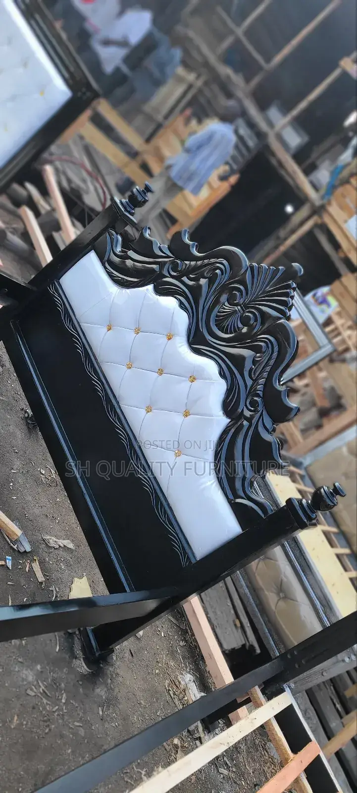 Bidding Bed