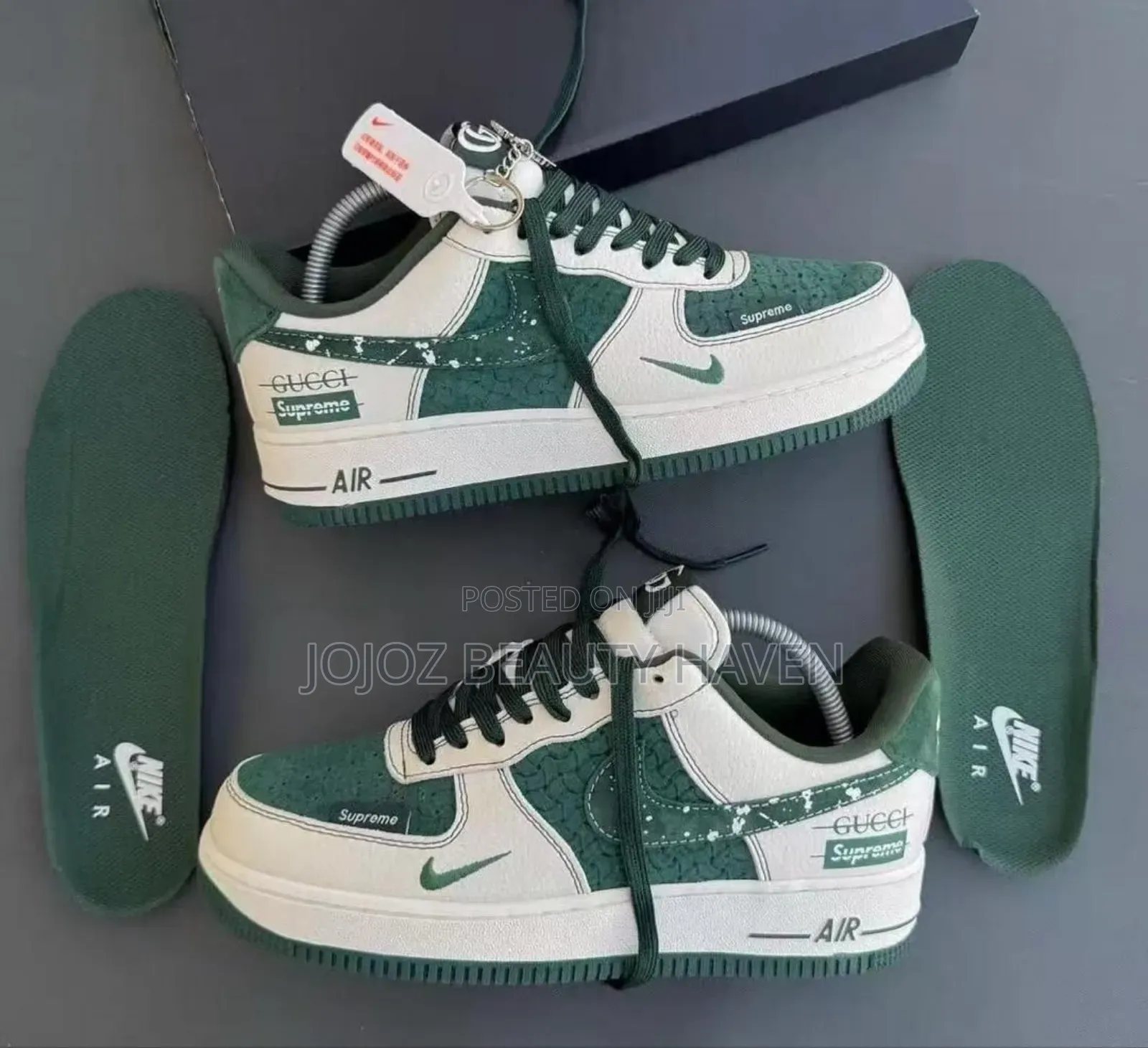 Nike Air Sneakers Red,Green