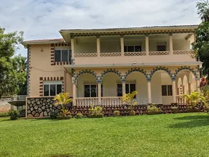 7bdrm Duplex in Fs Properties Ltd, Nakawa for rent