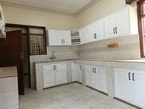 7bdrm Duplex in Fs Properties Ltd, Nakawa for rent