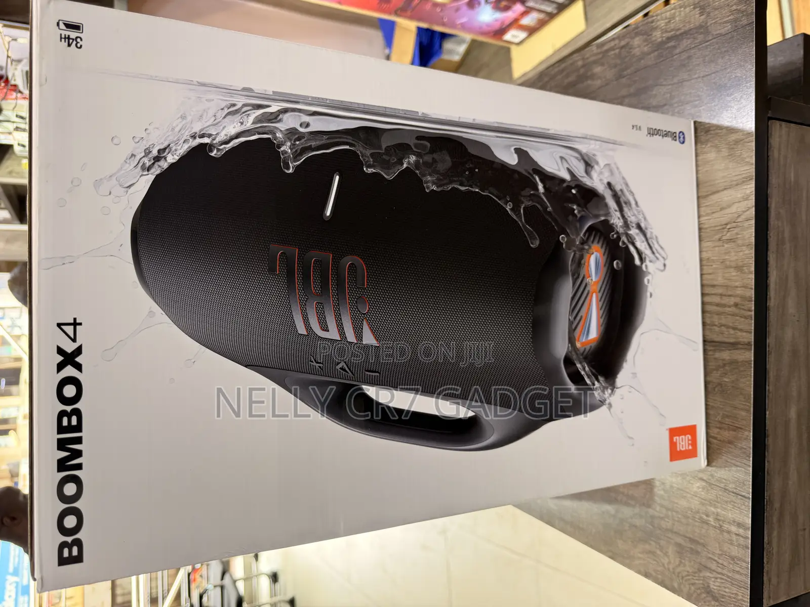 JBL Boombox X4