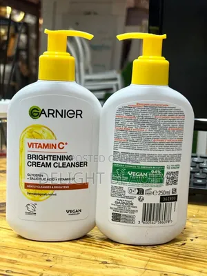 Garnier Vitamin C Brightening Cream Cleanser