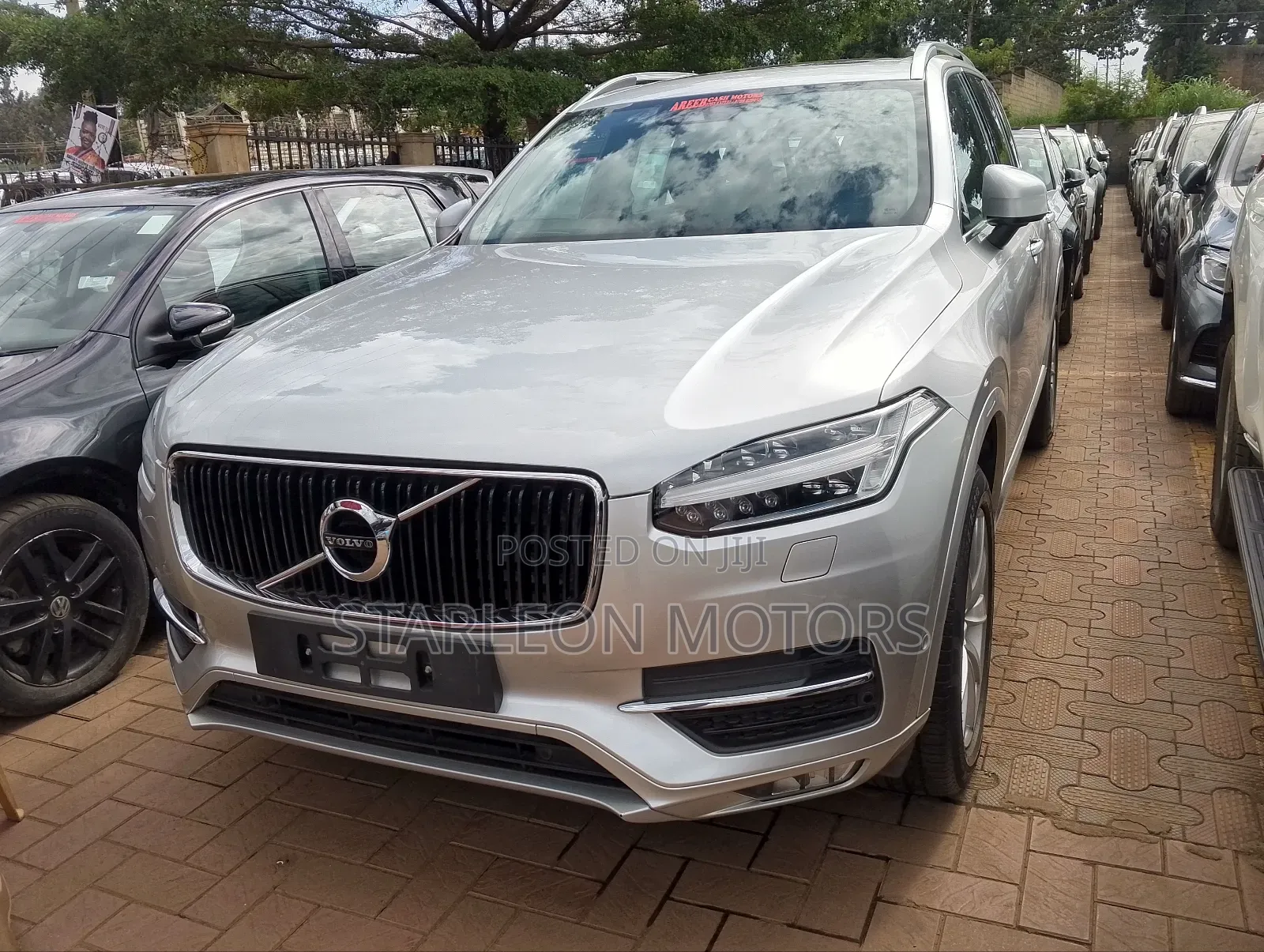 Volvo XC90 T5 Momentum FWD (2.0L 4cyl 8A) 2017 Silver