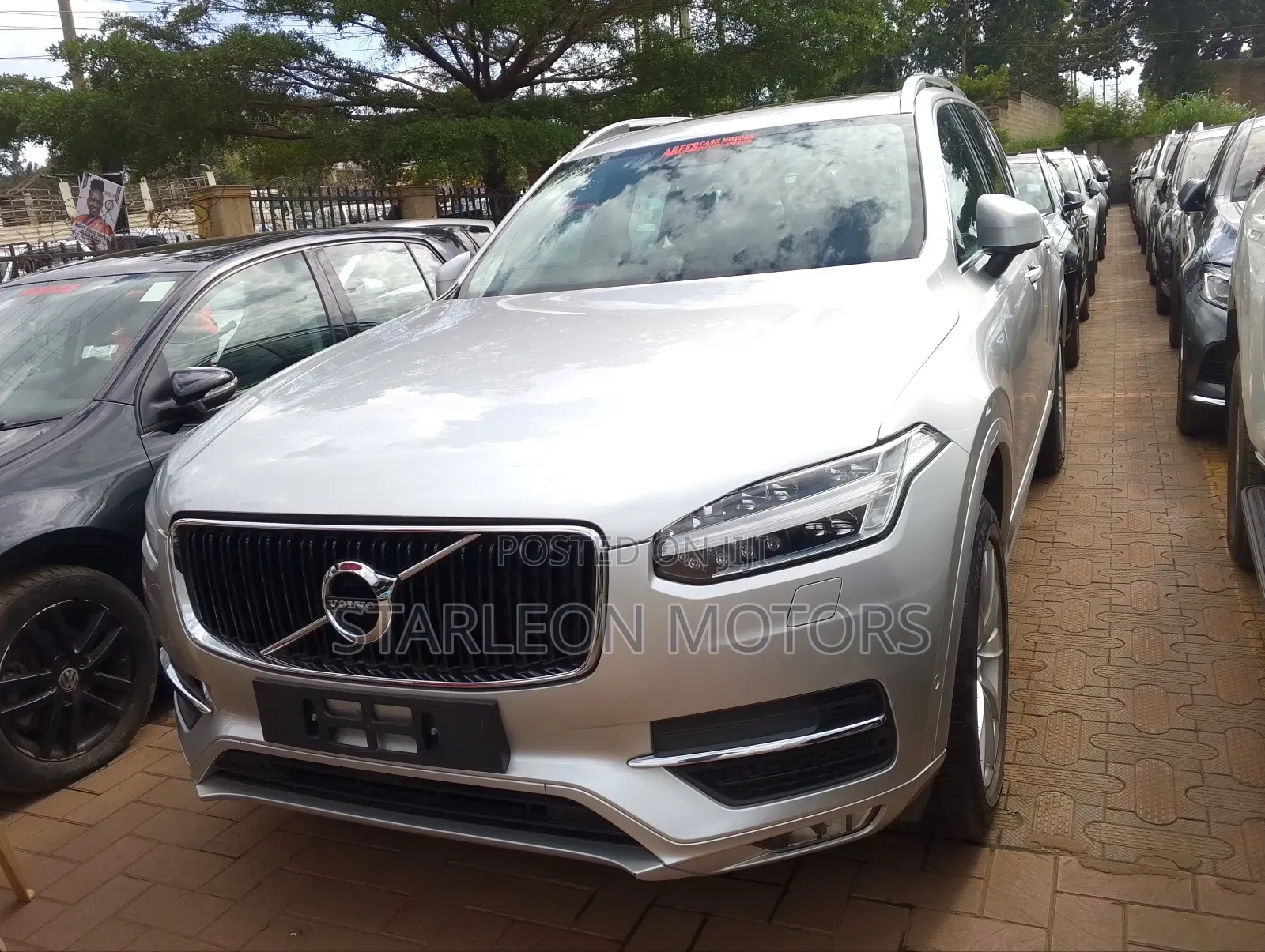 Volvo XC90 T5 Momentum FWD (2.0L 4cyl 8A) 2017 Silver