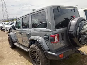 Jeep Wrangler Sport 4x4 2020 Gray