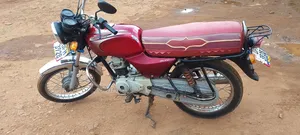 Bajaj Boxer 100 2022 Red