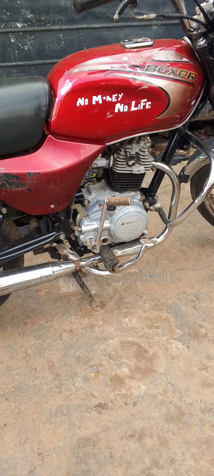 Bajaj Boxer 100 2019 Red