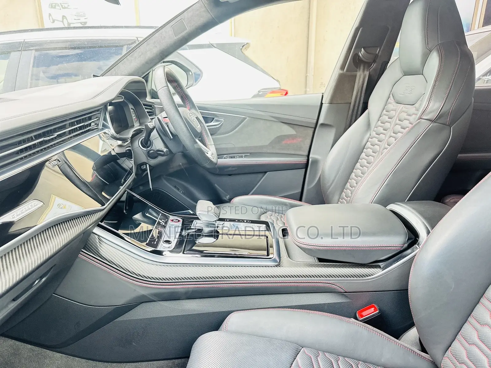 Audi RS Q8 2022 Black