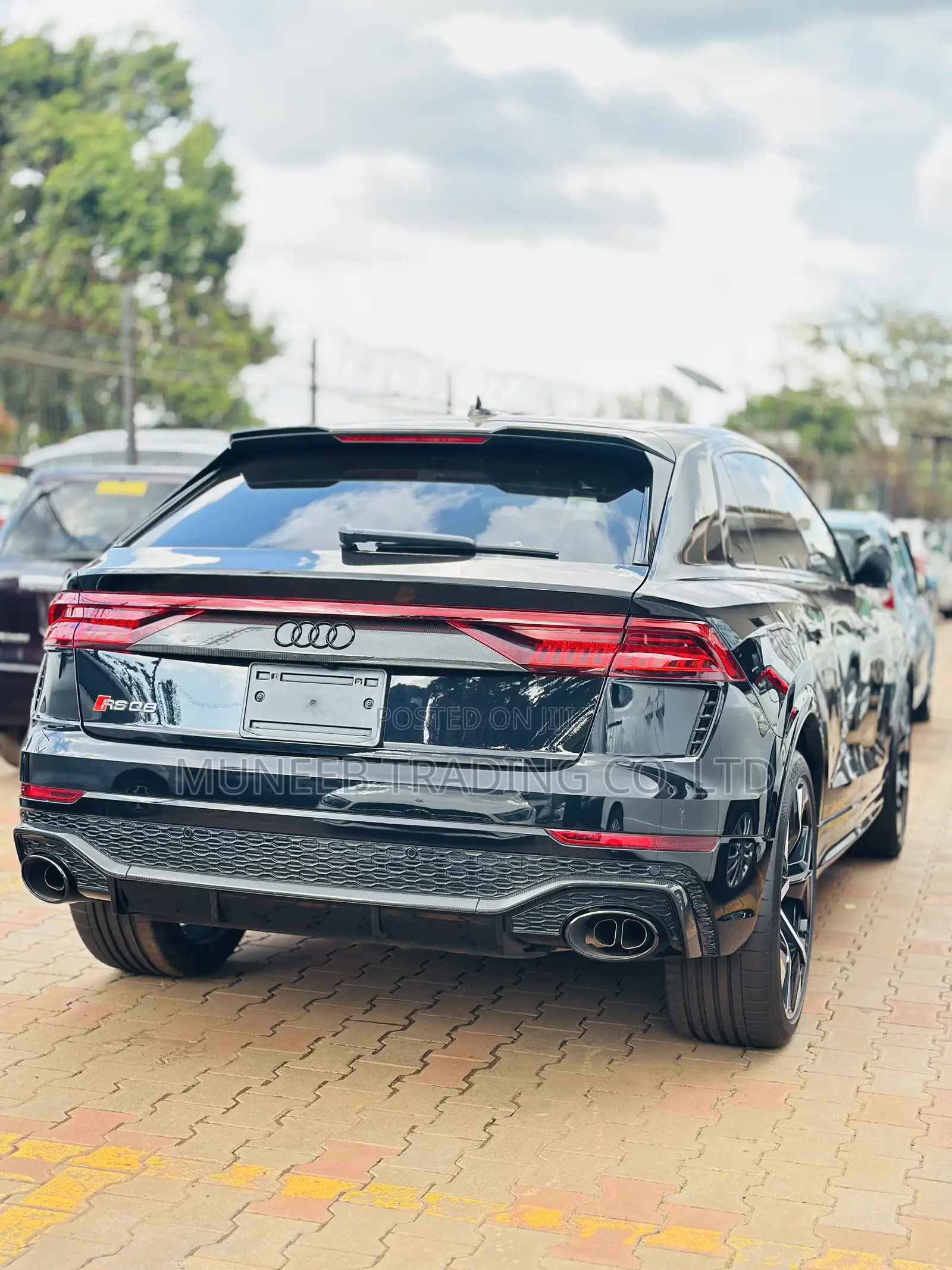 Audi RS Q8 2022 Black