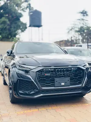 Audi RS Q8 2022 Black