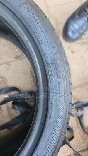 245/40r18 Headking Tyres