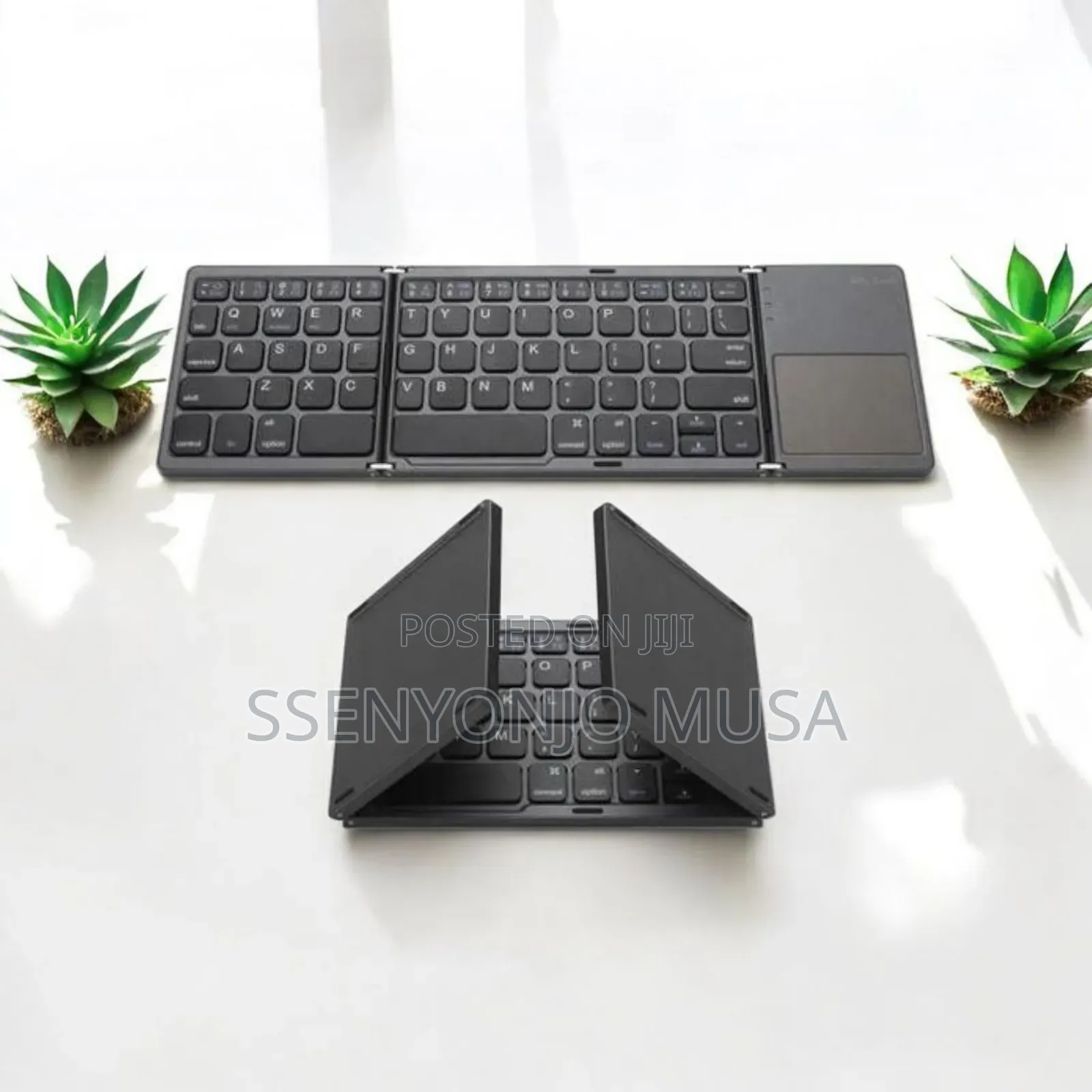 B033 Mini Folding Wireless Bluetooth Keyboard With Touchpad – Black