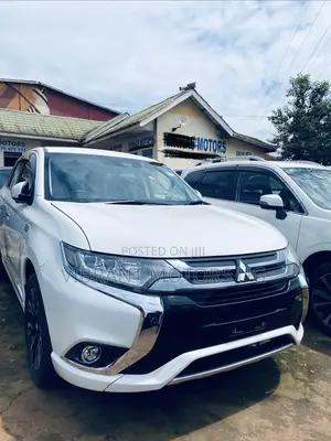 Mitsubishi Outlander 2.0 PHEV AWD 2017 White