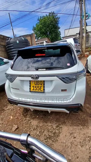Toyota Harrier 2015 White
