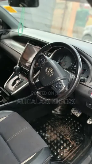 Toyota Harrier 2015 White