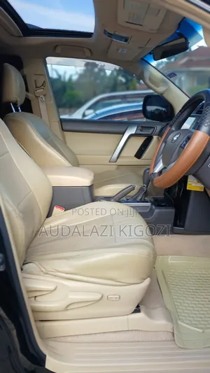 Toyota Land Cruiser Prado 2016 Black