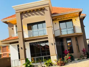 5bdrm Duplex in Fs Properties Ltd, Kira for sale