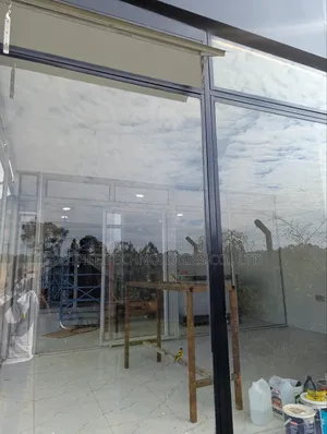 Container Office / Showroom