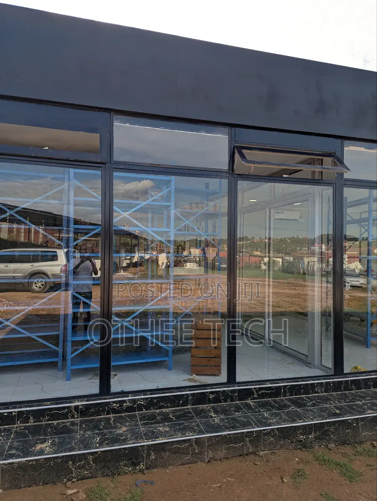 Container Office / Showroom