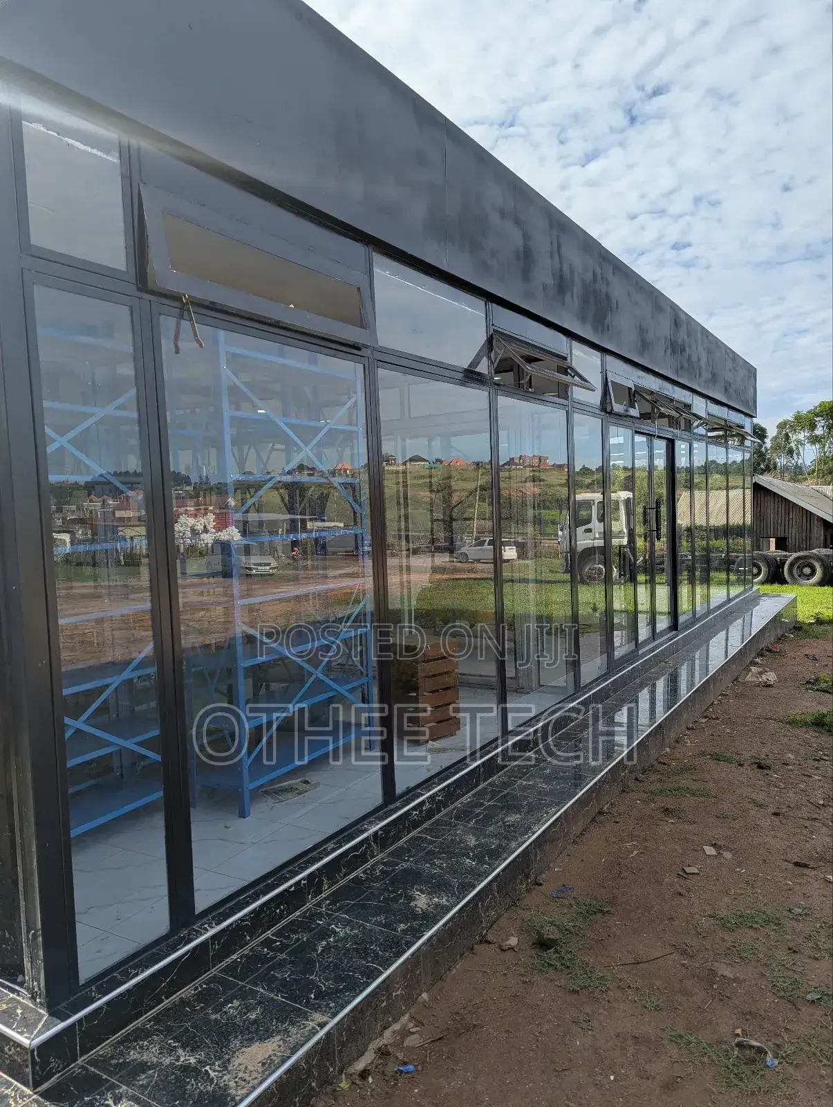 Container Office / Showroom