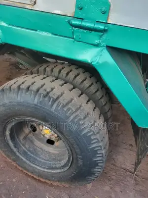 Truck Hire.
