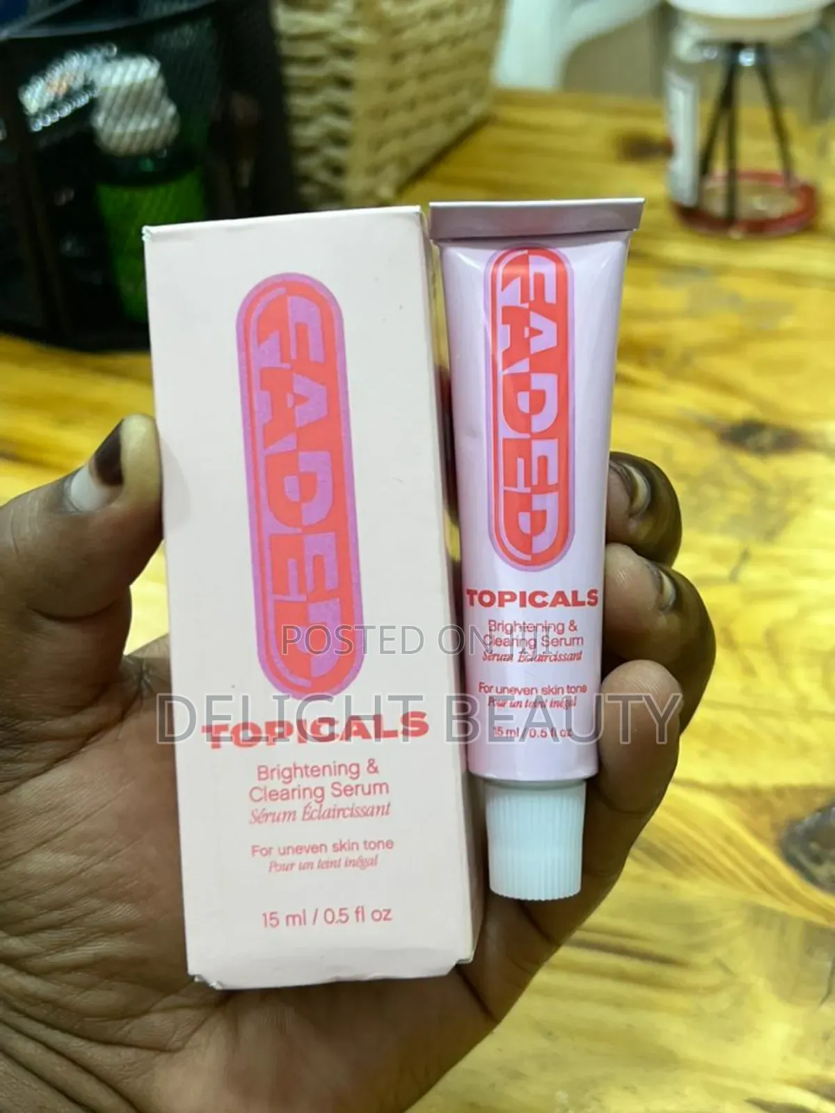 Faded Tropicals Brightening Clearing Serum