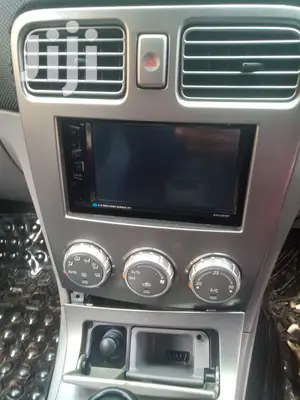 Subaru Car Radio
