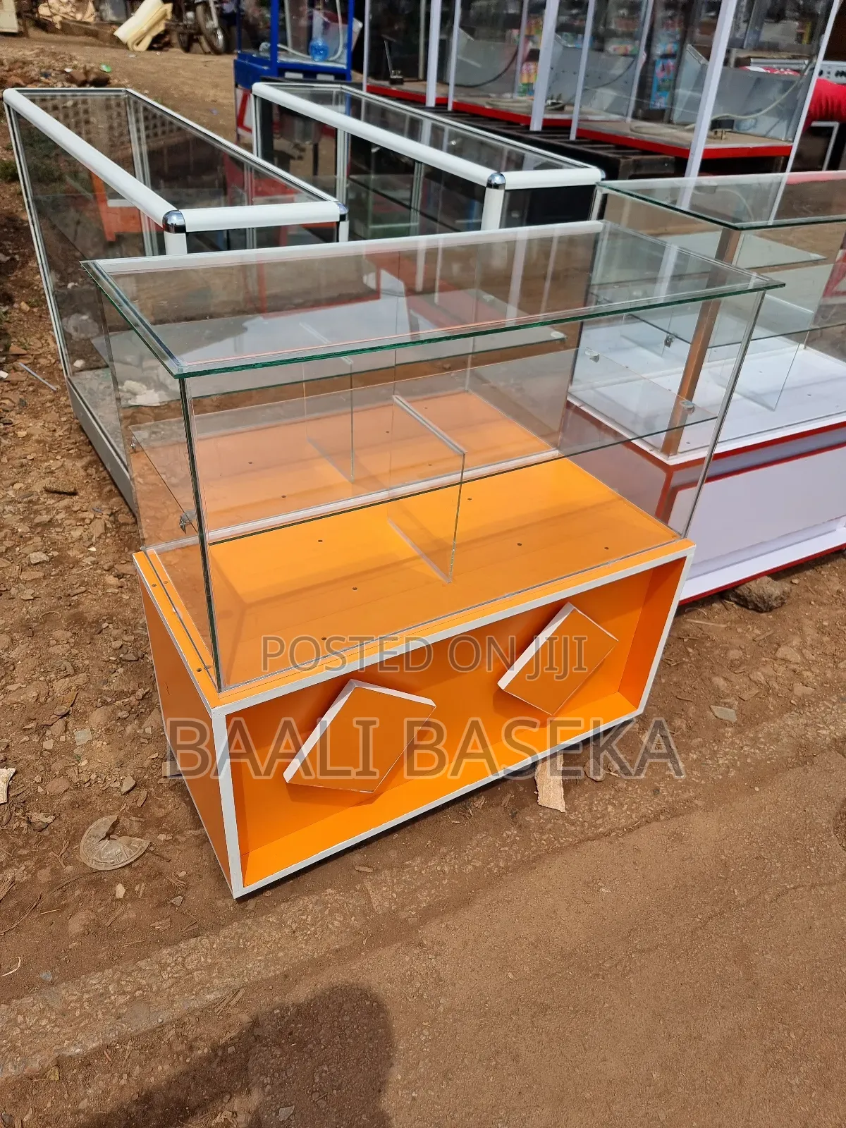 Exclusive Showcase Counter/Improved Design/Glass Display