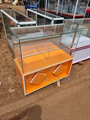 Exclusive Showcase Counter/Improved Design/Glass Display