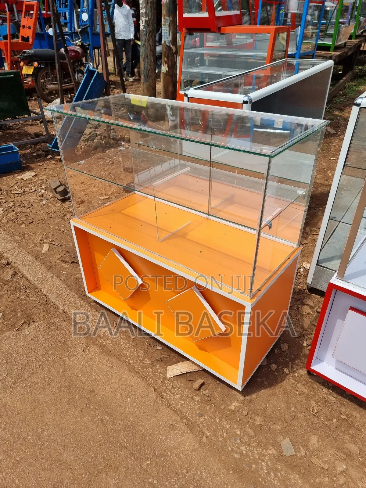 Exclusive Showcase Counter/Improved Design/Glass Display